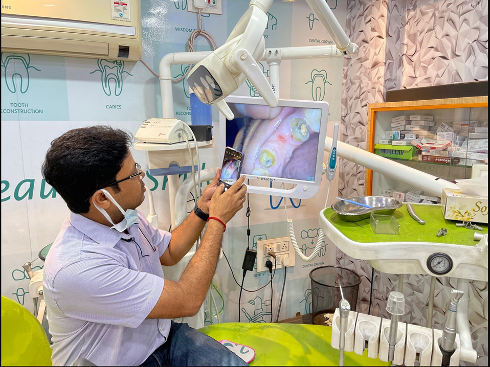 Mr. And Mrs. Dentist